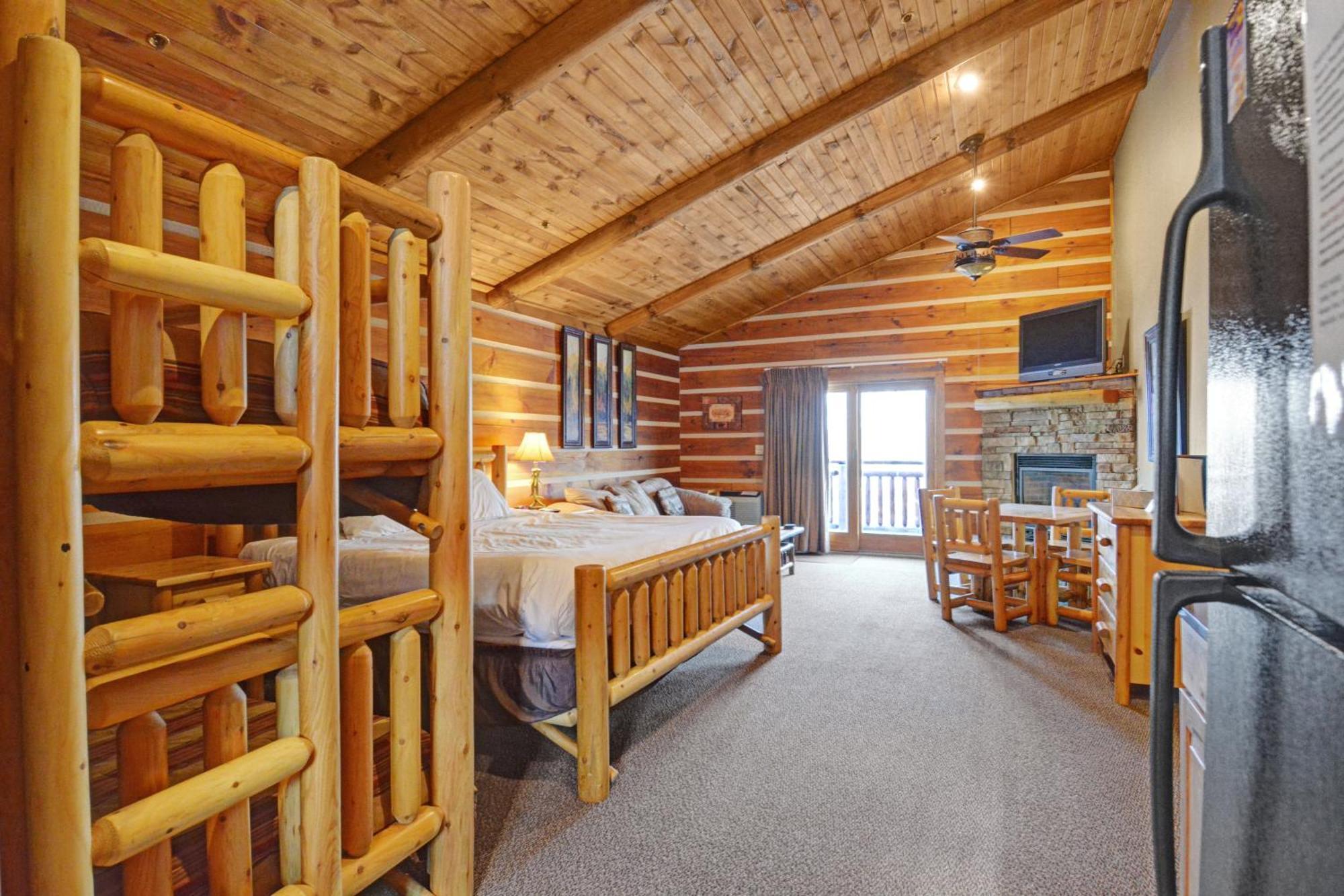 The Lodges At Sunset Village McHenry Δωμάτιο φωτογραφία