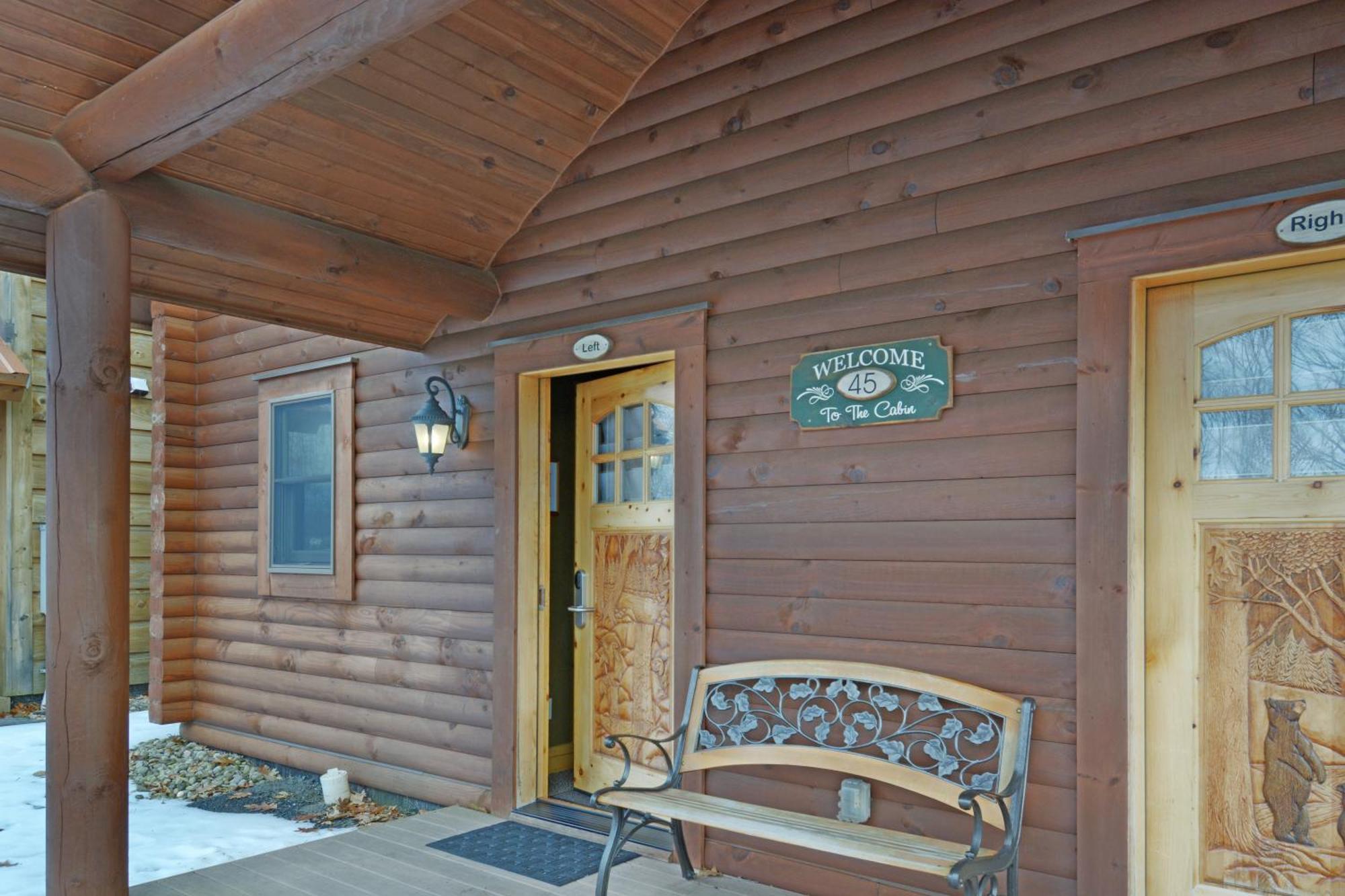 The Lodges At Sunset Village McHenry Δωμάτιο φωτογραφία