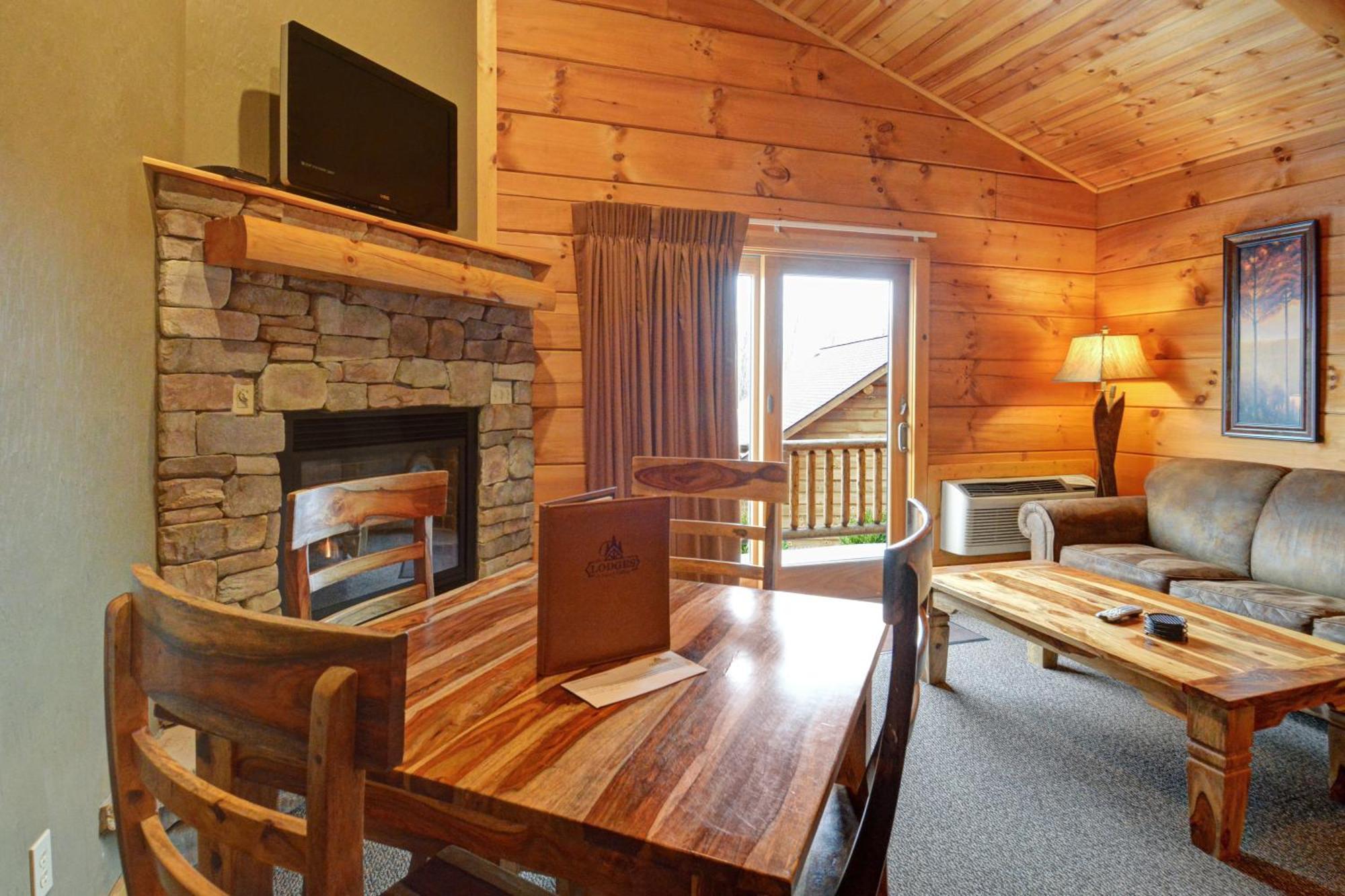 The Lodges At Sunset Village McHenry Δωμάτιο φωτογραφία