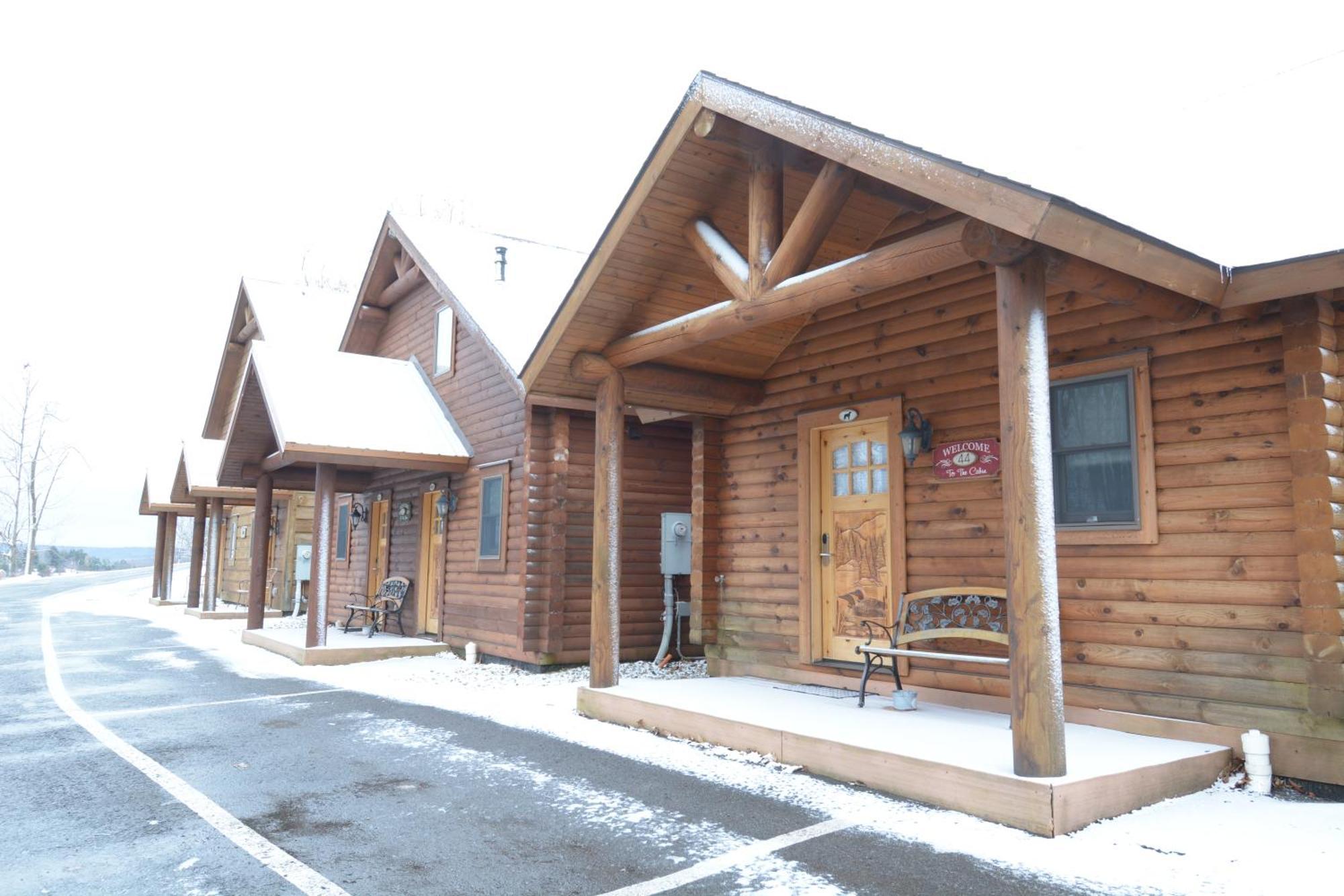 The Lodges At Sunset Village McHenry Δωμάτιο φωτογραφία